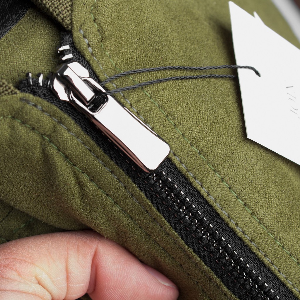 Bomber 8 màu ZR da lộn có viền cổ kéo áo khoác chất dạ AKZR28 - Leo Vatino | BigBuy360 - bigbuy360.vn