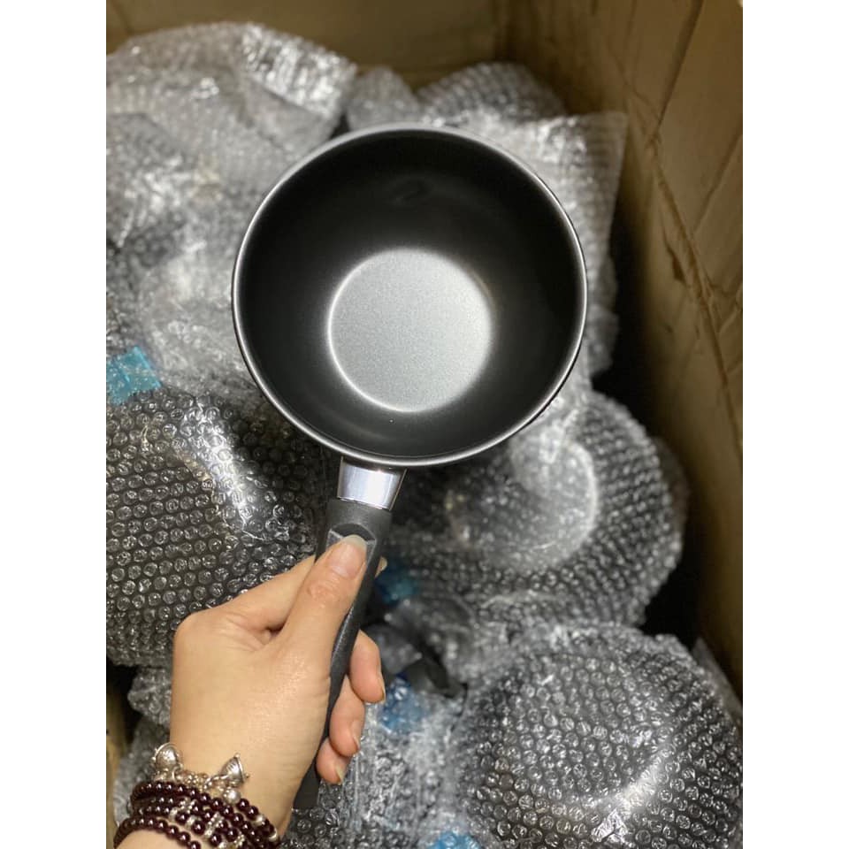 Chảo lòng sâu chống dính size 18cm, Chảo bếp chống trầy xước không chất độc hại, bảo vệ sức khỏe