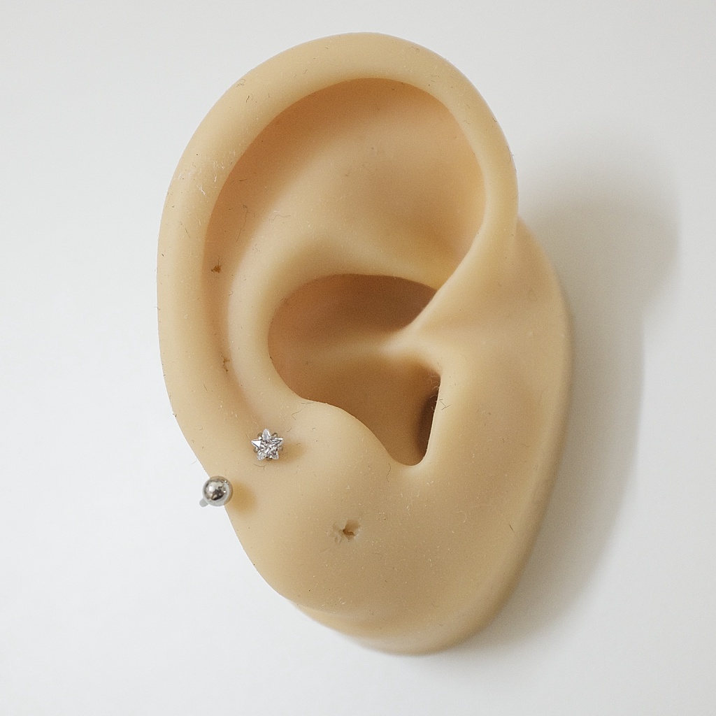 Khuyên Tai Titan Unisex Nam Nữ Chữ U Màu Bạc 1 Đá 1 Bi Không Gỉ Sét Không Ngứa Bông Tai Julies Box 66