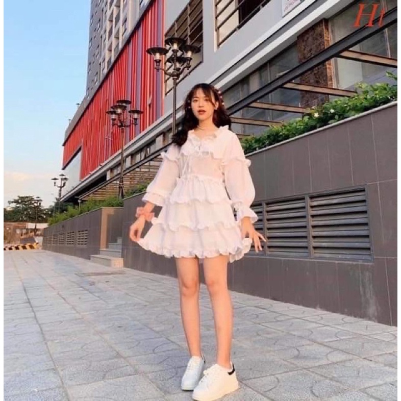 Váy xoè tay dài ba tầng HT12
