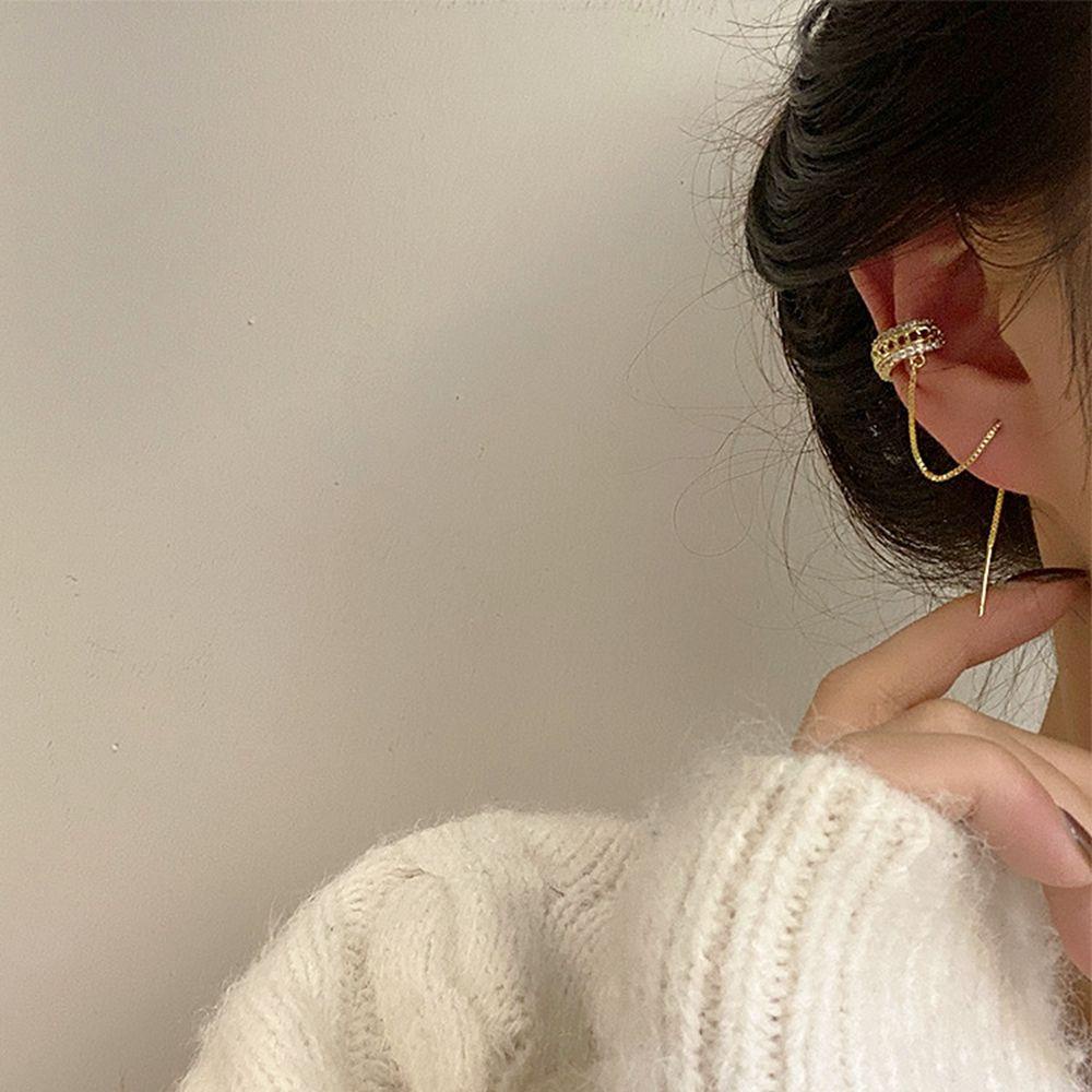 Bông Tai Tua Rua Bằng Đồng Phong Cách Hàn Quốc