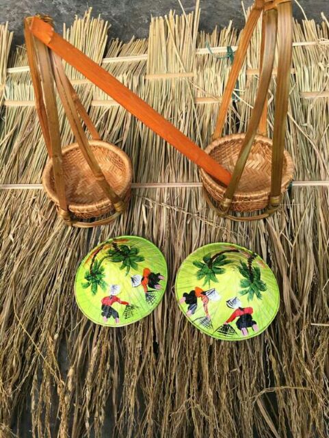 Nón lá vẽ mini trang trí