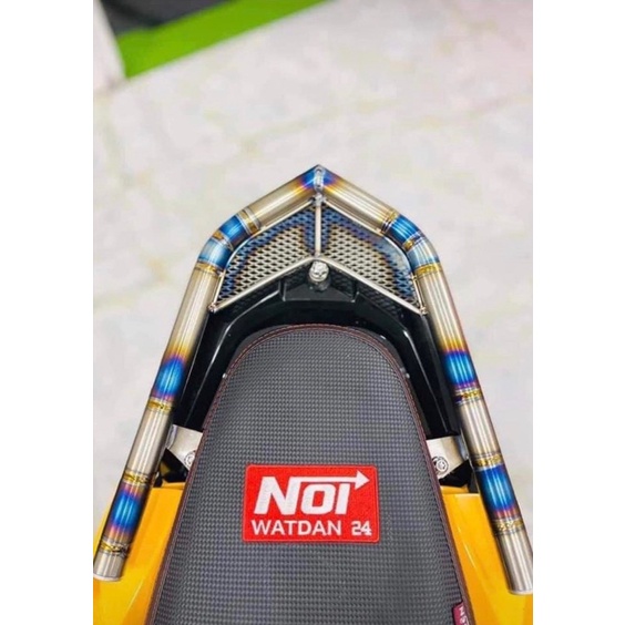 Cảng titanium cảng dắt sau , tay xách sau titan 100% cho vario , click 2016 - 2021 : 2950k  mẫu bo tròn