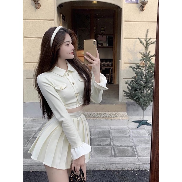 Áo croptop dài tay cúc bọc ôm sát