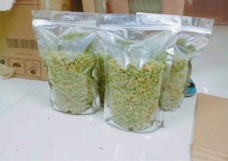 Nho xanh khô