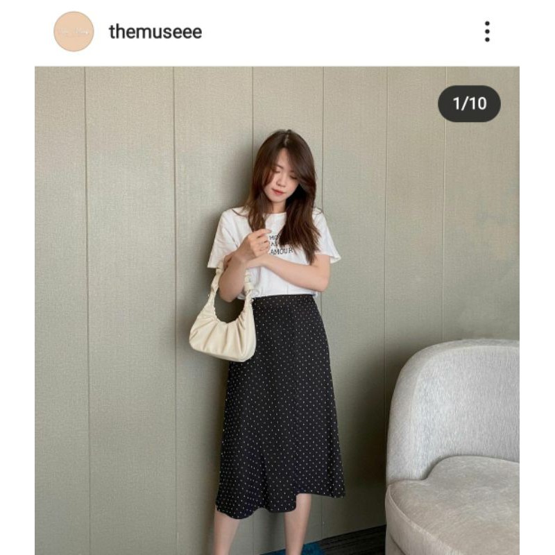 Chân váy chấm bi themuseee