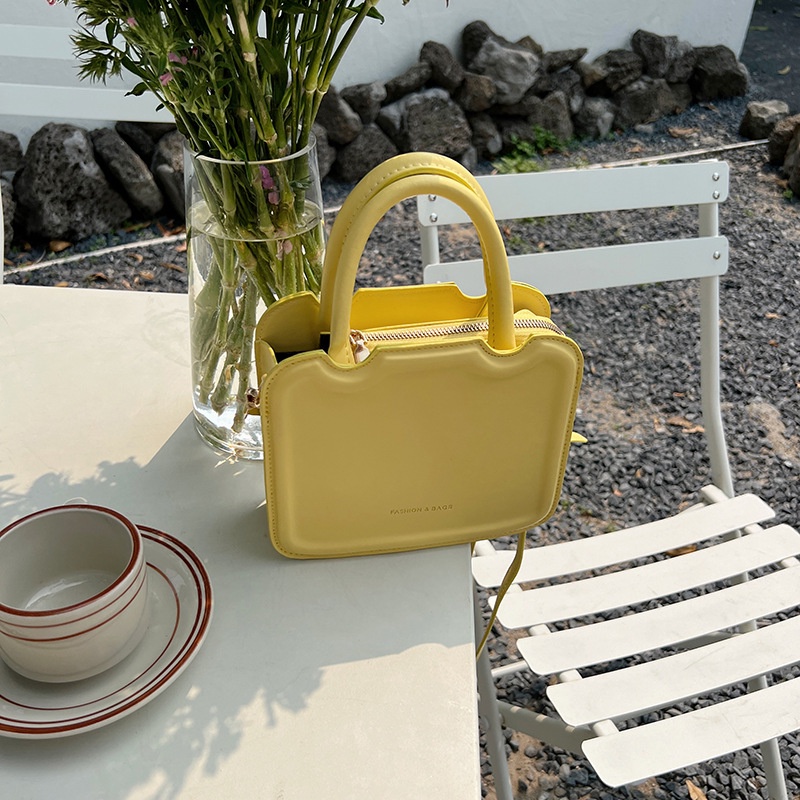 Túi Đeo Chéo Dáng Vuông Nhỏ Phong Cách Phương Tây Thời Trang Cao Cấp