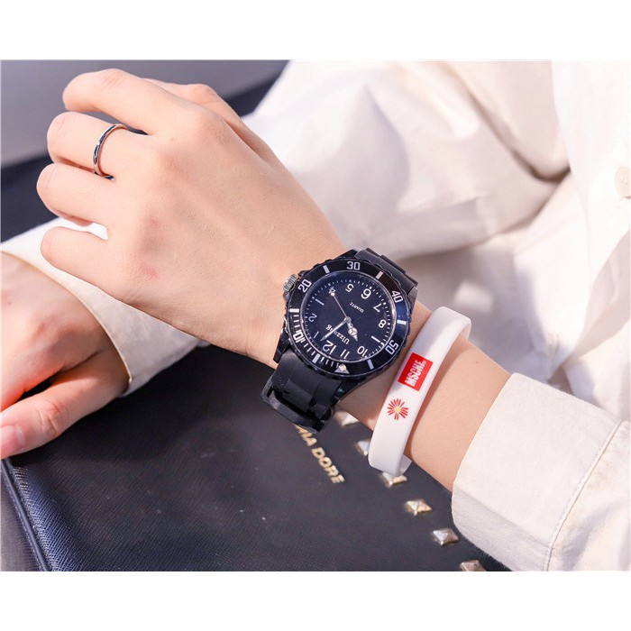 Đồng hồ nữ Ulzzang đồng hồ đeo tay nữ thể thao cá tính năng động | BigBuy360 - bigbuy360.vn