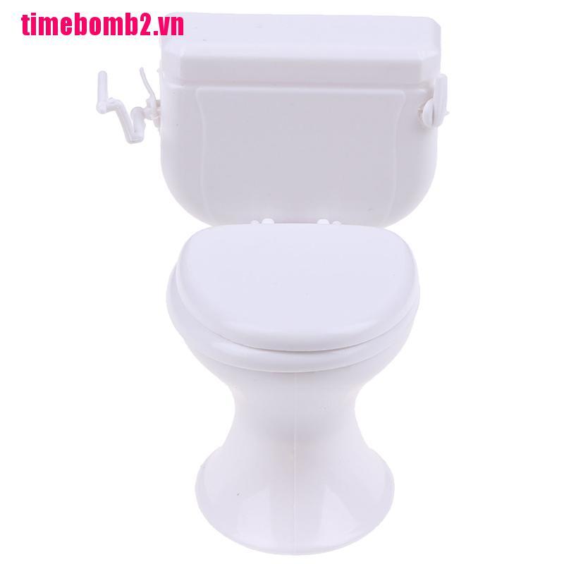 Mô hình bồn cầu mini xinh xắn cho nhà búp bê