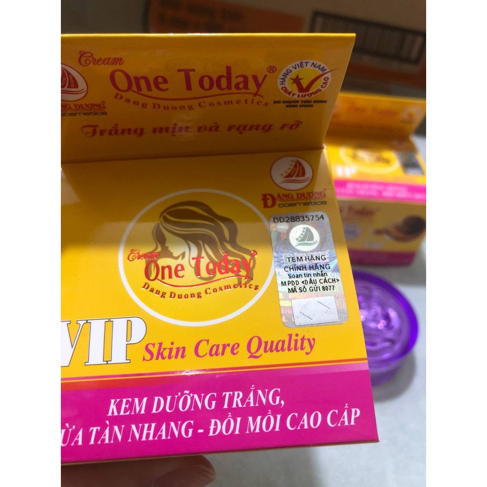 Kem dưỡng trắng da TNĐM vip