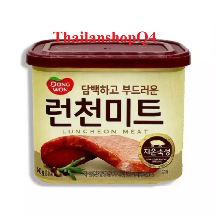 (HCM) Thịt hộp Dongwon 340g Hàn Quốc (Màu hồng) HSD 8/2024