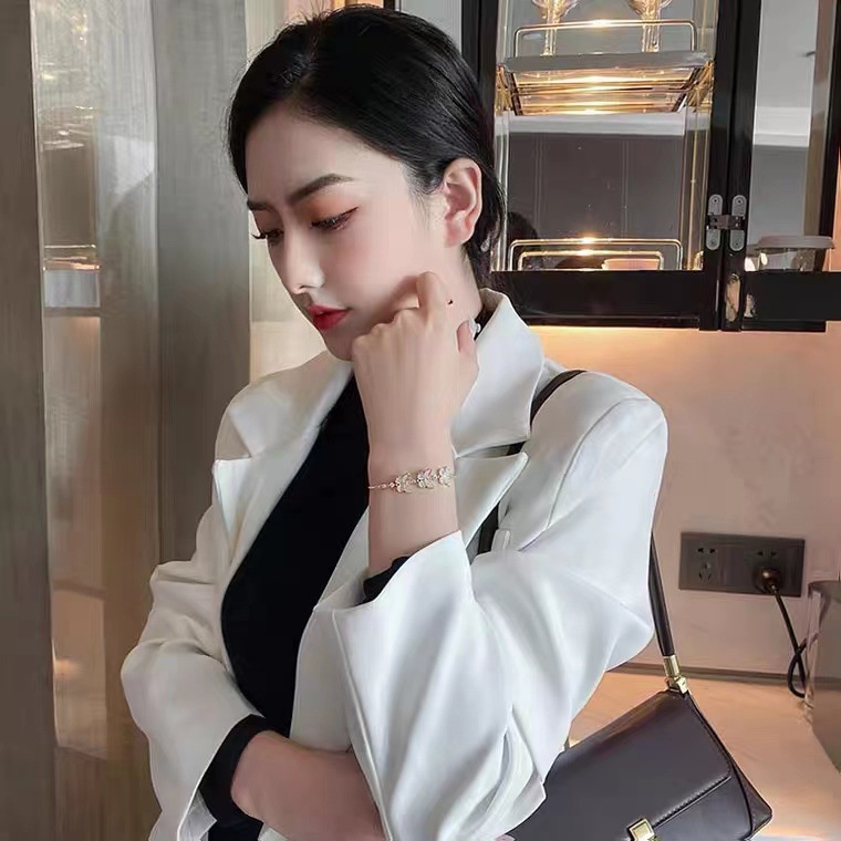 Vòng Tay Đính Đá Hình Bướm Có Thể Điều Chỉnh Phong Cách Thời Trang Nhật Hàn 2022