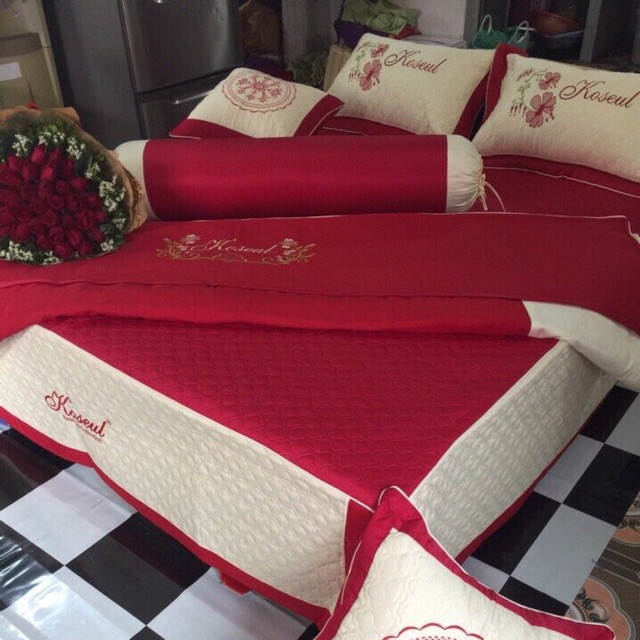 Bộ chăn ga gối phủ satin