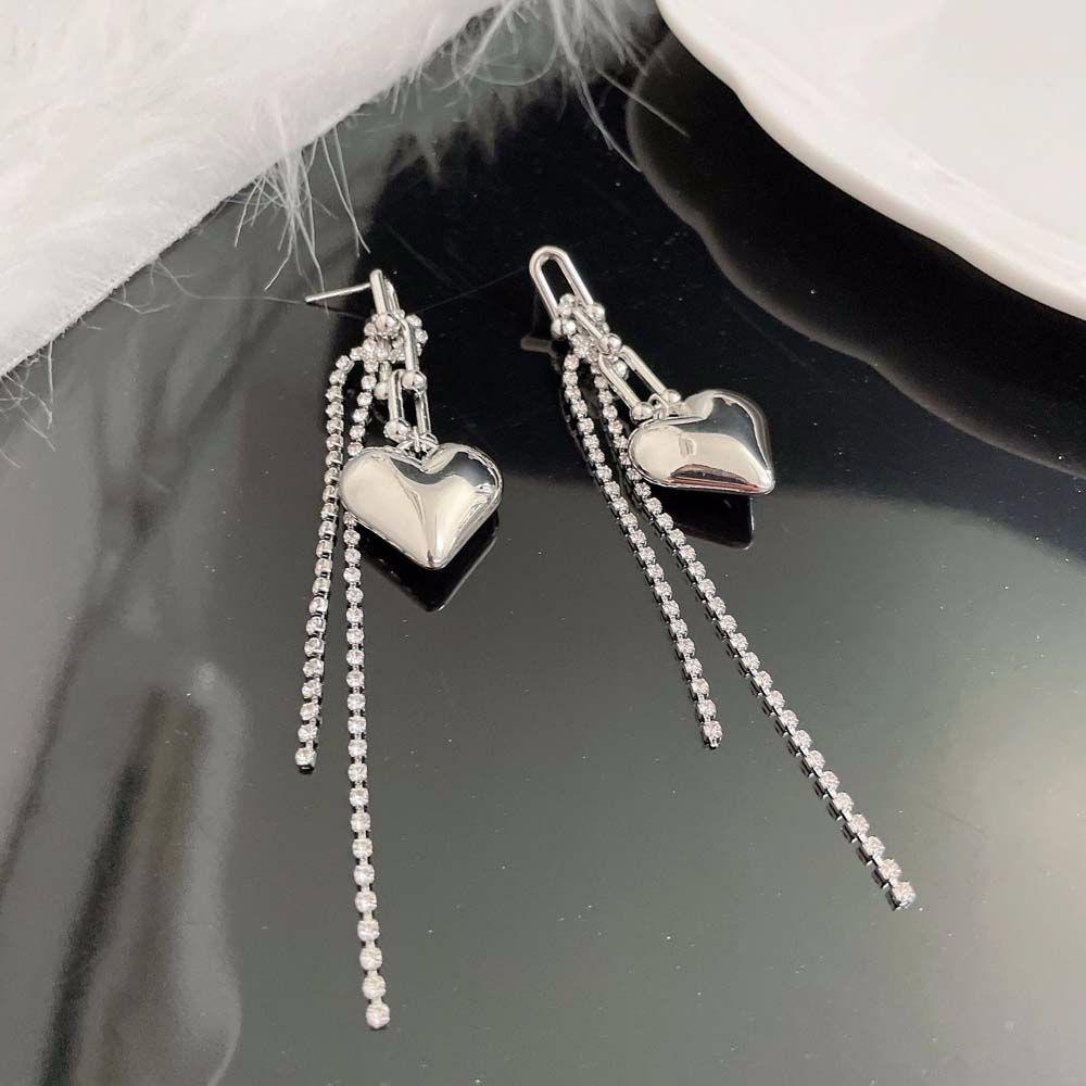 Bông Tai Mạ Bạc Dáng Dài Hình Trái Tim Màu Sắc Đơn GiảnĐôi Bông Tai Dáng Rơi Họa Tiết Dây Xích Thời Trang Cho Nữ