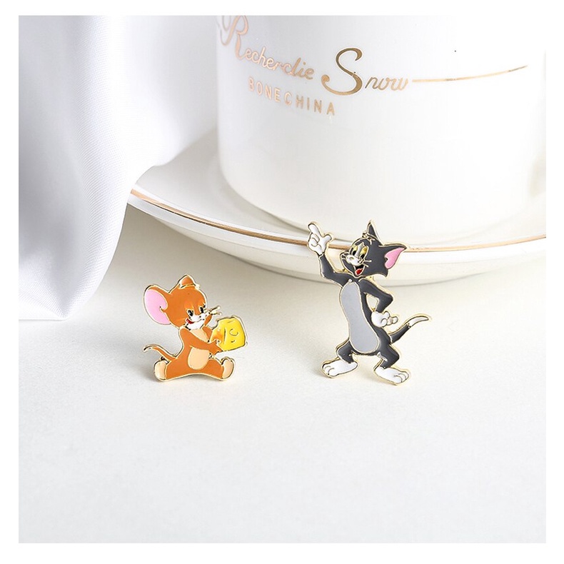 Pin cài áo Mèo chuột Tom and Jerry - GC244