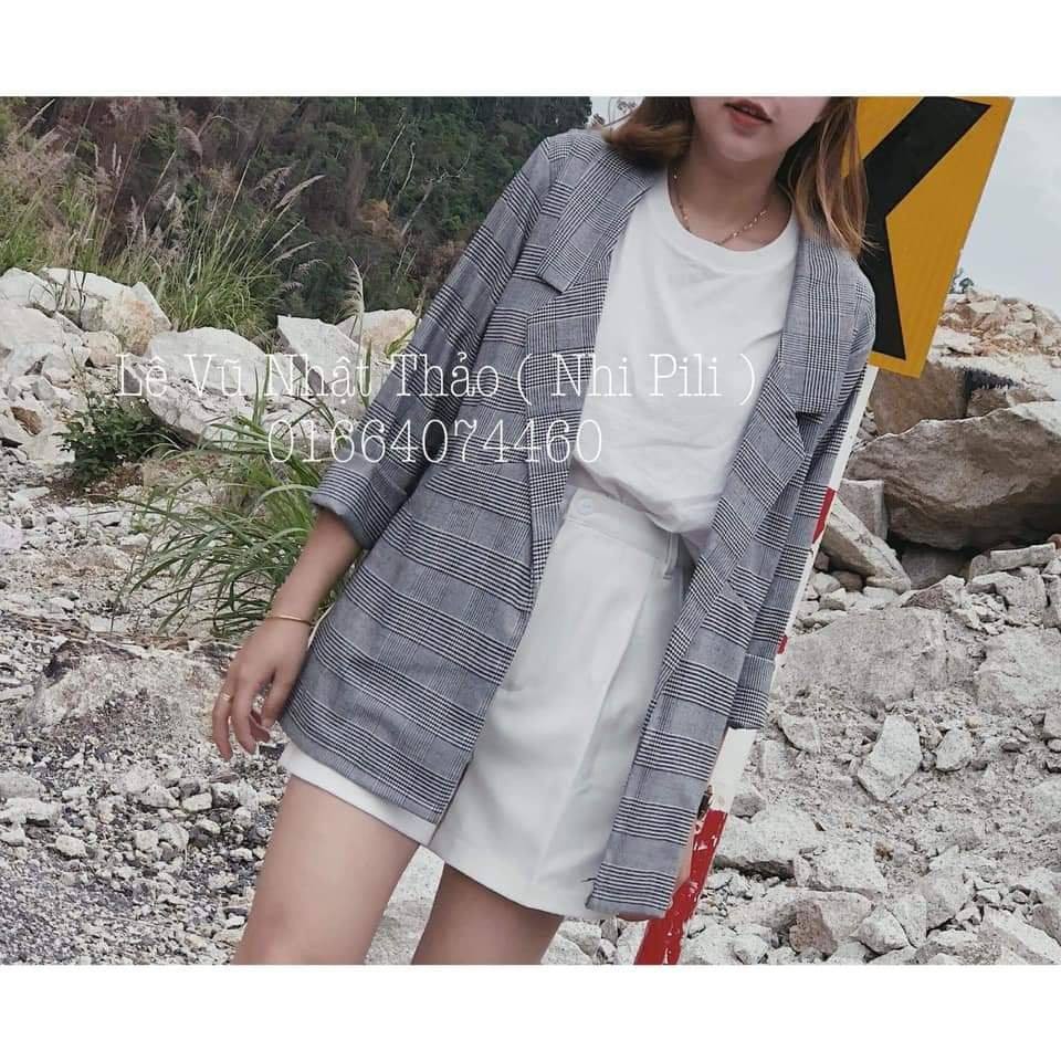 Áo khoác vest kẻ dáng xuông