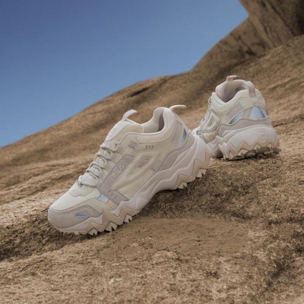 GIÀY NỮ FILA OAKMONT TR BEIGE