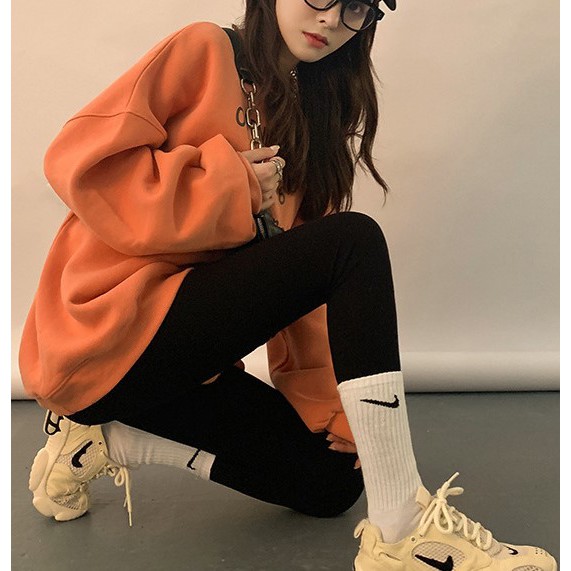 Tất Nike màu cao cổ, Tất thể thao cổ cao [XUẤT DƯ] Vớ nam nữ Cao cấp Phong cách Thể thao Thiết kế trẻ trung T002