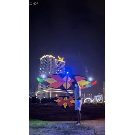 Đèn diều. Đèn chớp máy bay