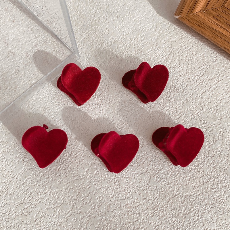 Set kẹp tóc trái tim màu đỏ tía