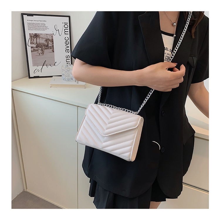 Túi đeo chéo JASMIN NOIR nắp gập in họa tiết kẻ sọc cho nữ