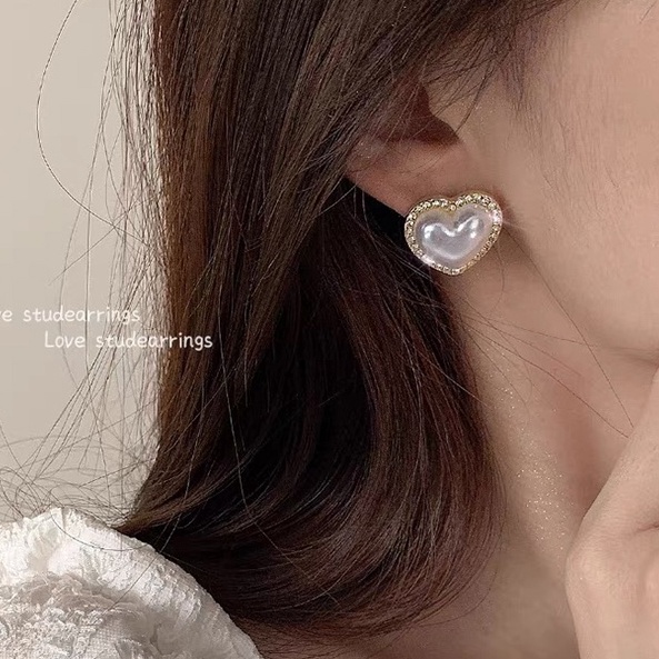Bông Tai Hình Hoa Bướm Đính Ngọc Trai Phong Cách Hàn Quốc Cổ Điển Thời Trang Mùa Hè Cho Nữ