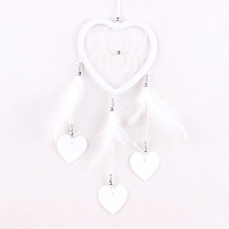 Dreamcatcher họa tiết trái tim phối lông vũ
