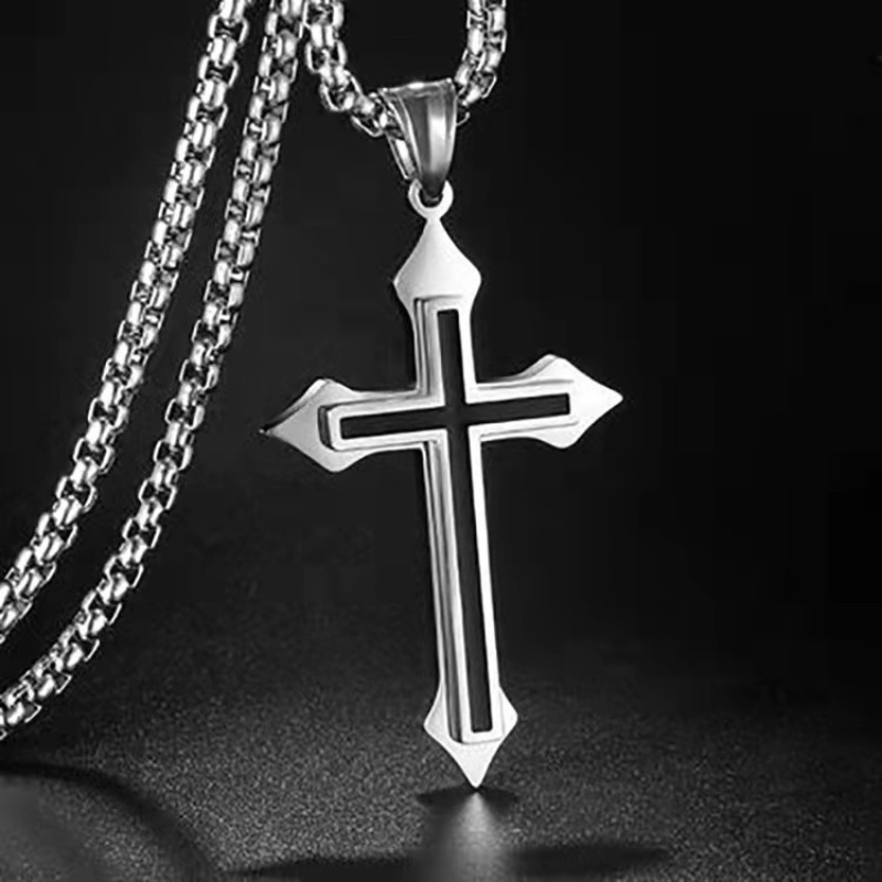 Vòng Cổ Mặt Thánh Giá Rỗng Phong Cách Gothic Cổ Điển Cho Bạn Trai