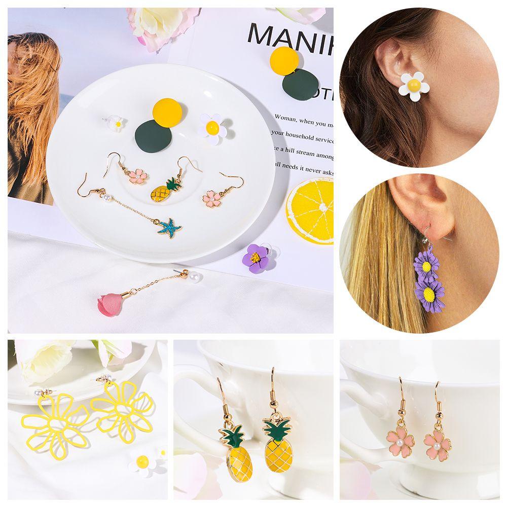 Hoa Tai Hình Hoa Cúc Chất Liệu Acrylic Thời Trang