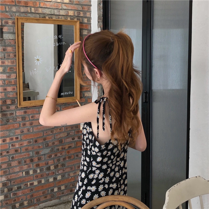 SUXI Đầm Midi Hoạ Tiết Hoa Cúc Thiết Kế Xẻ Quyến Rũ