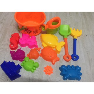 Bộ xúc cát cho bé đi biển