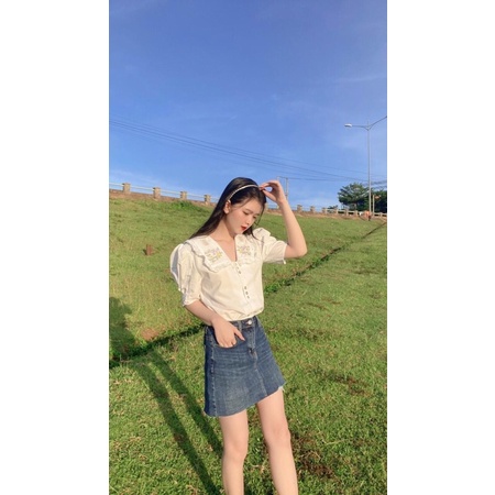 Áo sơ mi thêu cổ lá AfterBefore