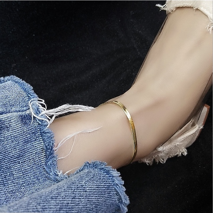 Lắc chân Titan mì dẹp cổ điển