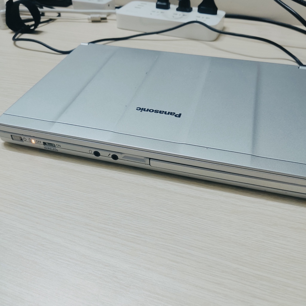 Laptop nhỏ gọn siêu bền 12 inch Panasonic CF-NX2/NX3/NX4 Intel Core i5 8GB RAM 128GB SSD - Likenew 98%
