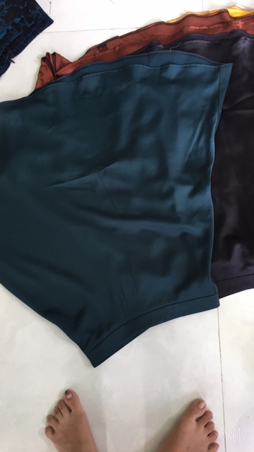 Chân váy lụa form A video thật 100% | BigBuy360 - bigbuy360.vn