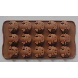 Khuôn silicon mặt heo nâu