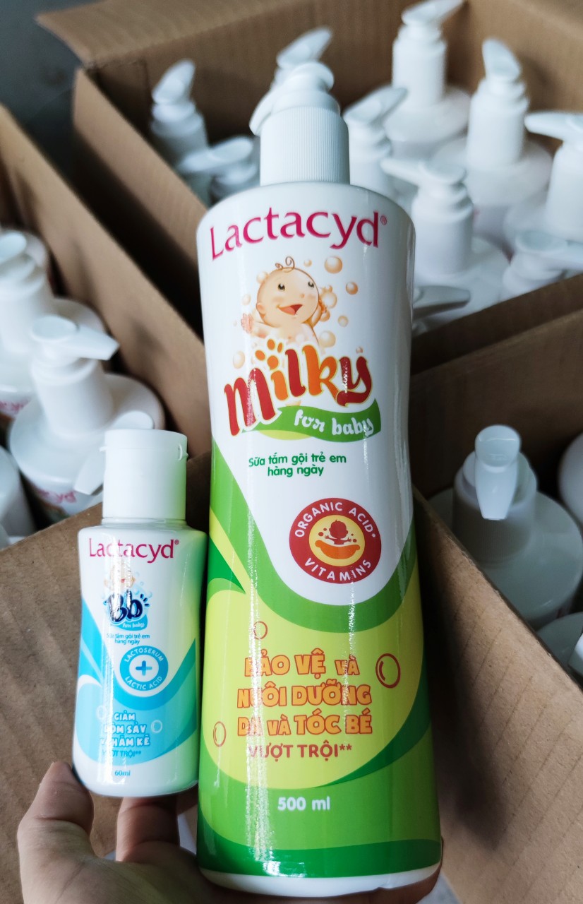 (Date mới - Chính hãng) Sữa tắm gội cho bé Lactacyd Milky 500ml | BigBuy360 - bigbuy360.vn