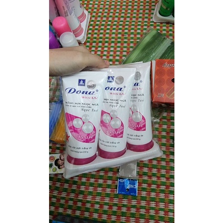 sữa rửa mặt DONA ngọc trai