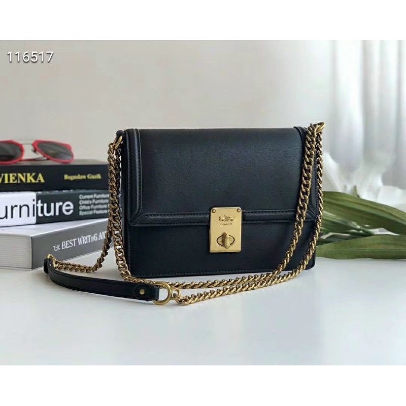 Túi xách Coach Hutton Shuolder màu đen kinh điển