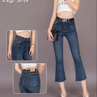 Quần jean lửng ống loe V027CM1