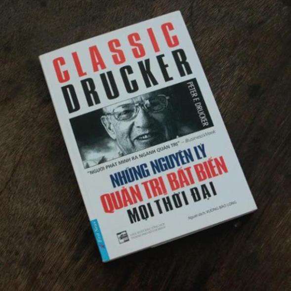 Sách - Những Nguyên Lý Quản Trị Bất Biến Mọi Thời Đại [First News] | BigBuy360 - bigbuy360.vn