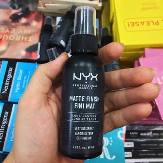 Xịt makeup Nyx Matte Finish Setting Spray 60ml