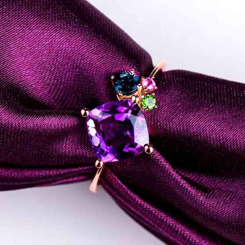 Nhẫn Đính Đá Nhiều Màu Sắc Thiết Kế Bắt Mắt