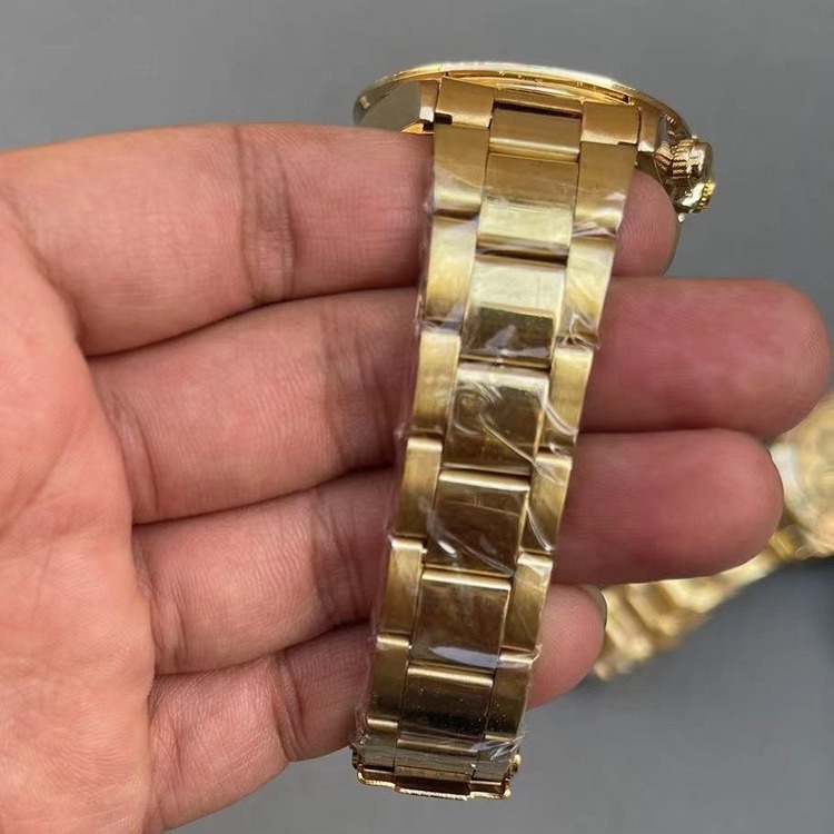 Đồng Hồ Đeo Tay Thép Không Gỉ Mạ Vàng Thời Trang Cho Nam