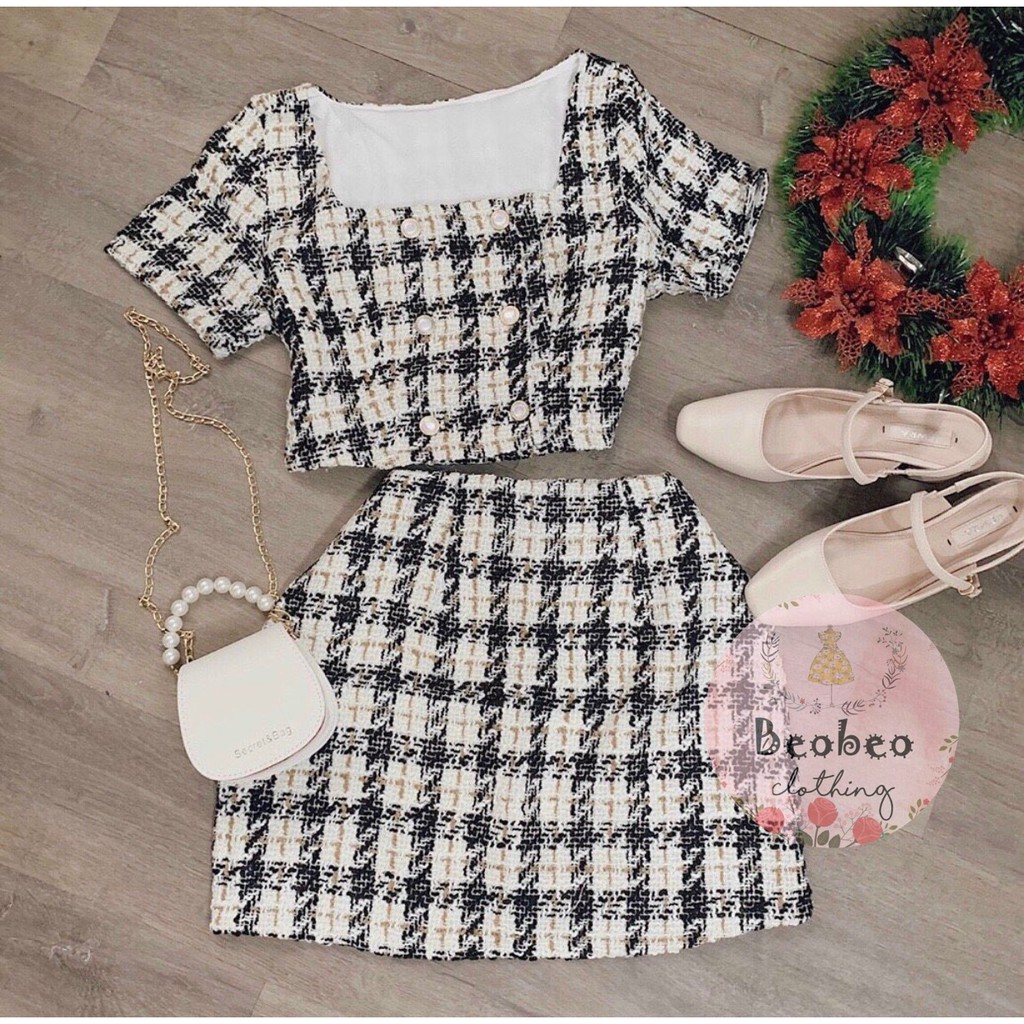Set áo croptop cổ vuông kèm chân váy A caro ulzzang
