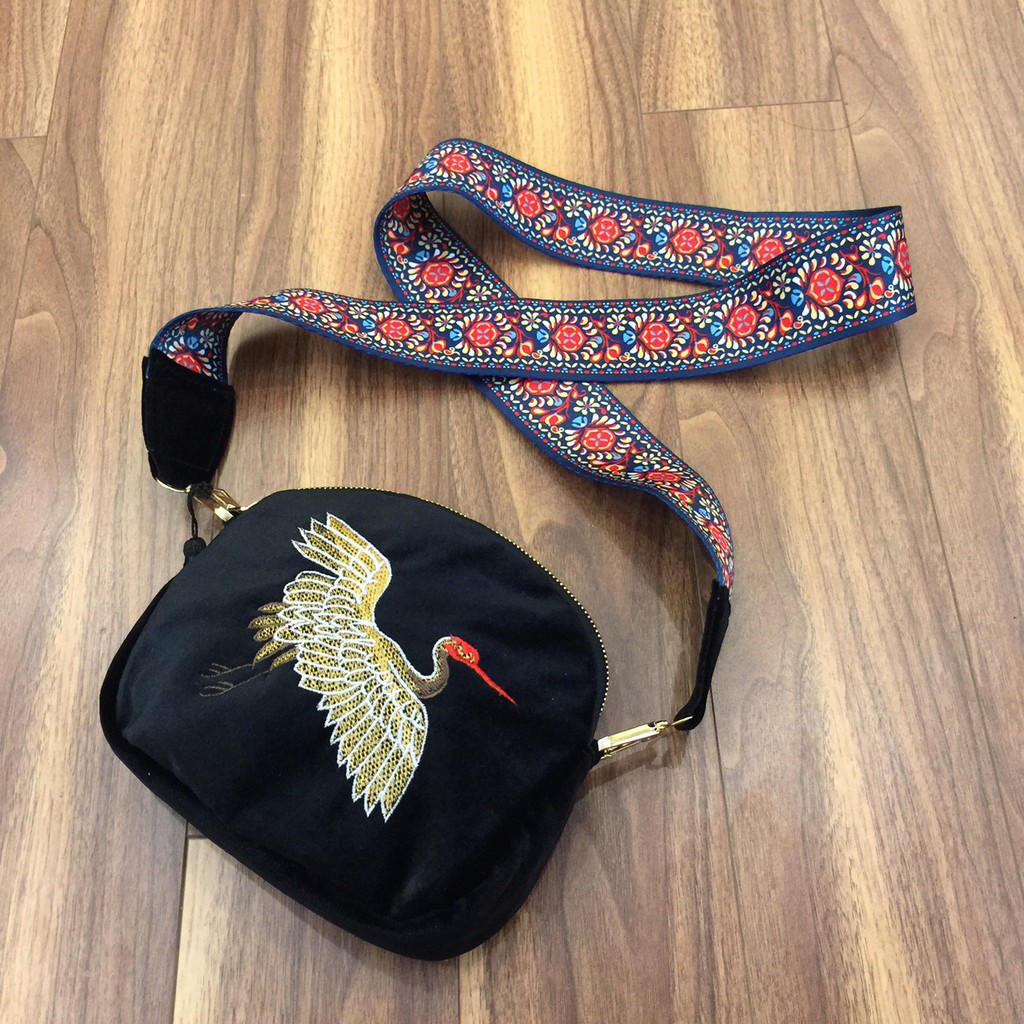 Túi thêu hình hạc cao cấp - T61 | BigBuy360 - bigbuy360.vn