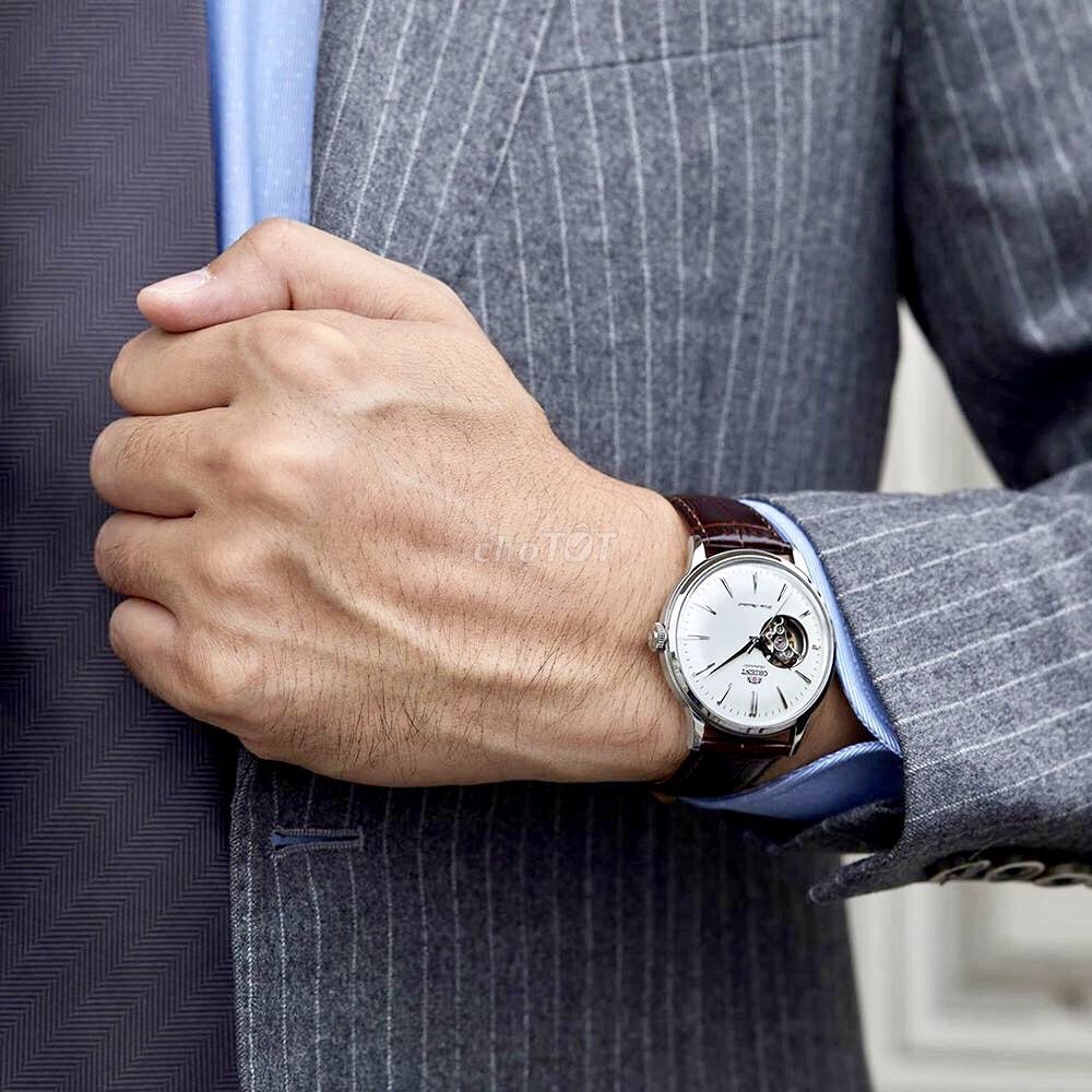 Đồng Hồ Nam ORIENT AUTOMATIC OPEN HEART RA-AG0002S10B Chính Hãng Tặng Dây Da Cao Cấp