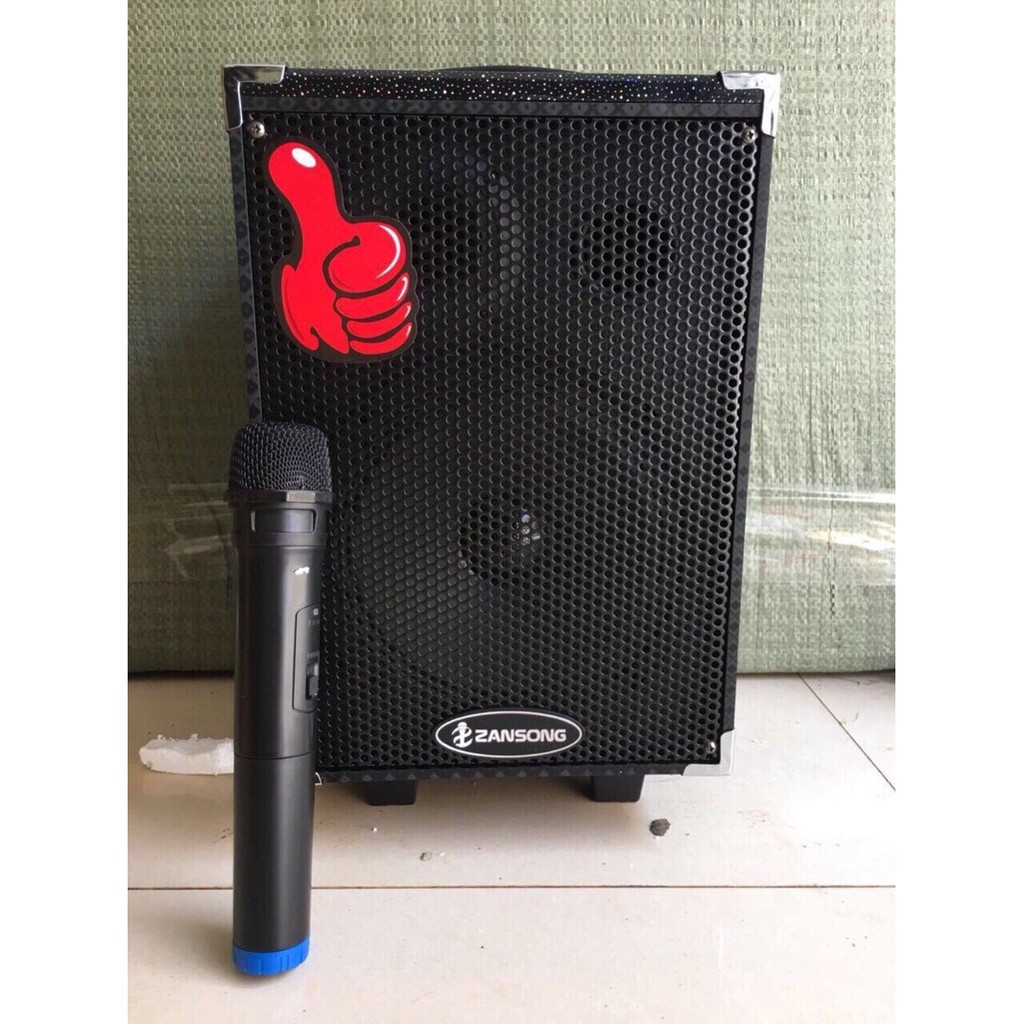 Loa Kéo Karaoke Bluetooth Kiomic Q8 Tặng Micro Ko Dây Điều Chỉnh Bass Treble - BH 6 tháng