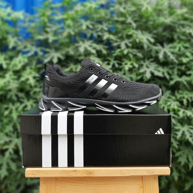 Giày Thể Thao Adidas Nhập Khẩu Chất Lượng Cao Cho Nam