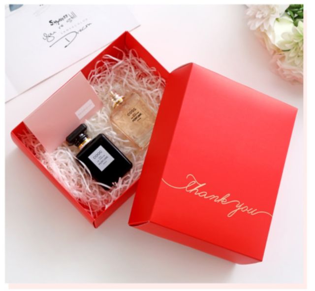 Hộp quà tặng sang trọng kèm túi | BigBuy360 - bigbuy360.vn